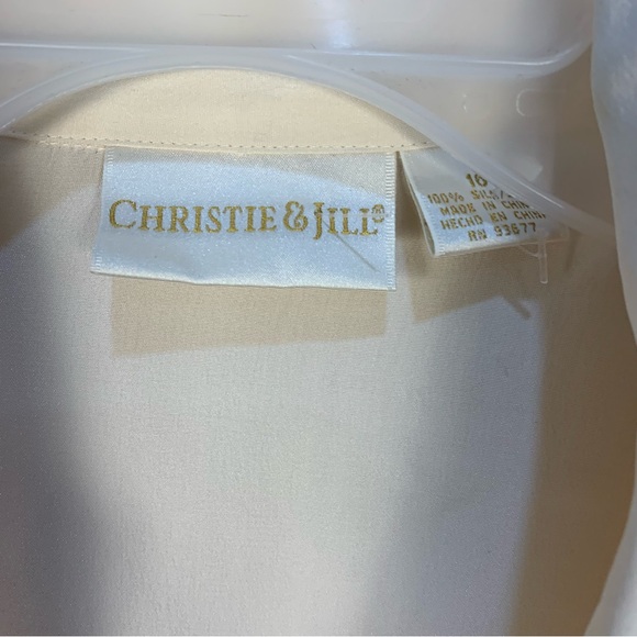 Christie & Jill VTG 100% Silk Cream Jacket Blouse - Picture 6 of 13